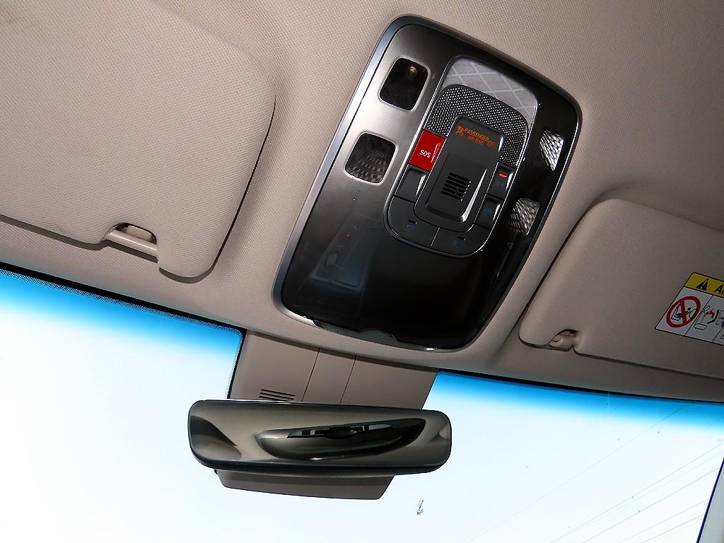 Genesis GV80 2023 Blanco - Importación desde Corea - HF Imports Iquique - Foto 14