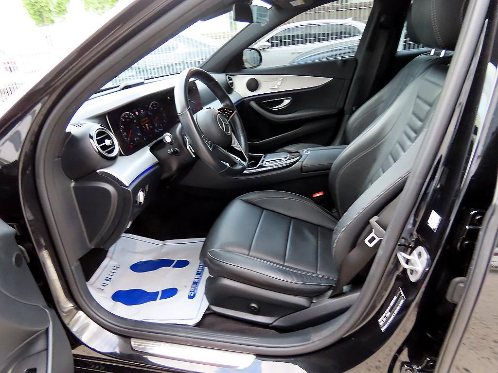 Mercedes Benz E class - Vista 5