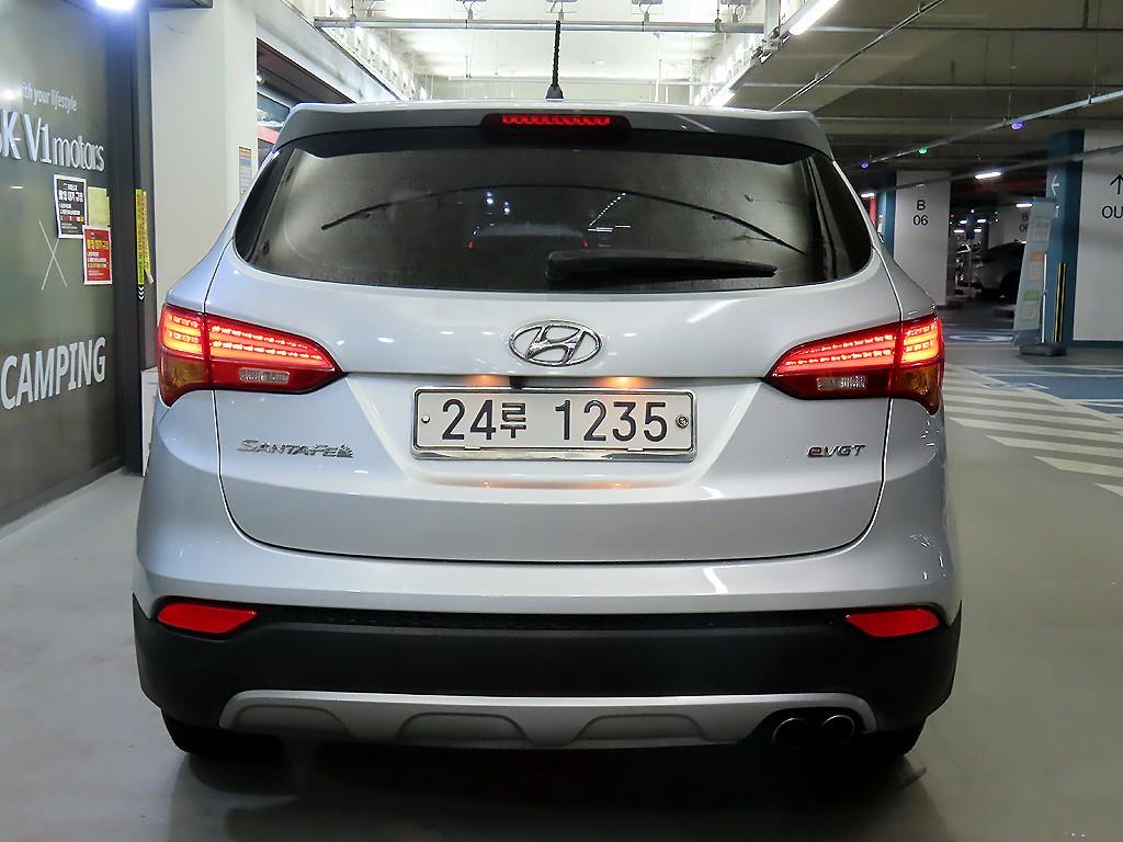 HYUNDAI Santa Fe - Vista 5