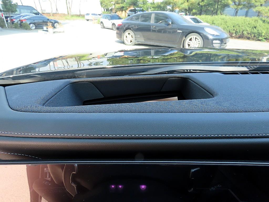 BMW 7 Series - Vista 10