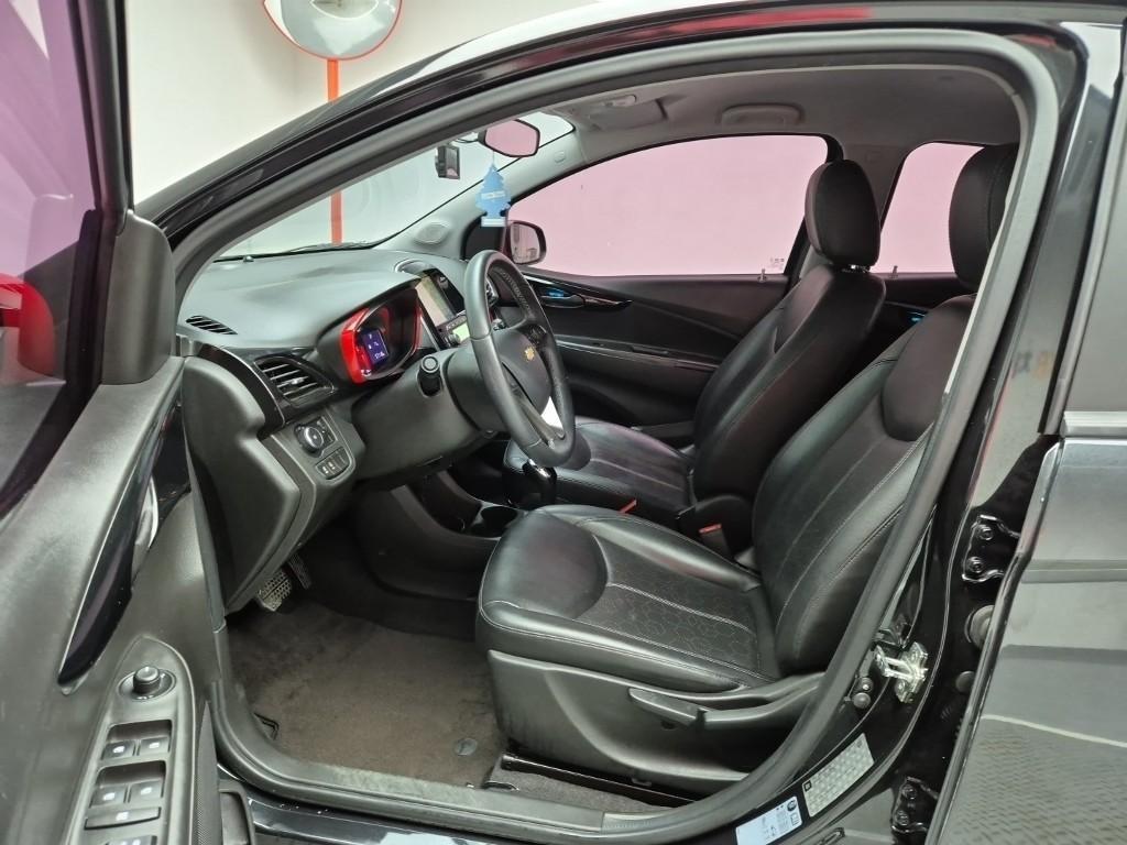 Chevrolet Spark - Vista 11