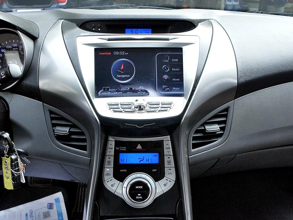 HYUNDAI Avante 2012 Plateado - Importación desde Corea - HF Imports Iquique - Foto 10