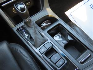 HYUNDAI Sonata - Vista 12