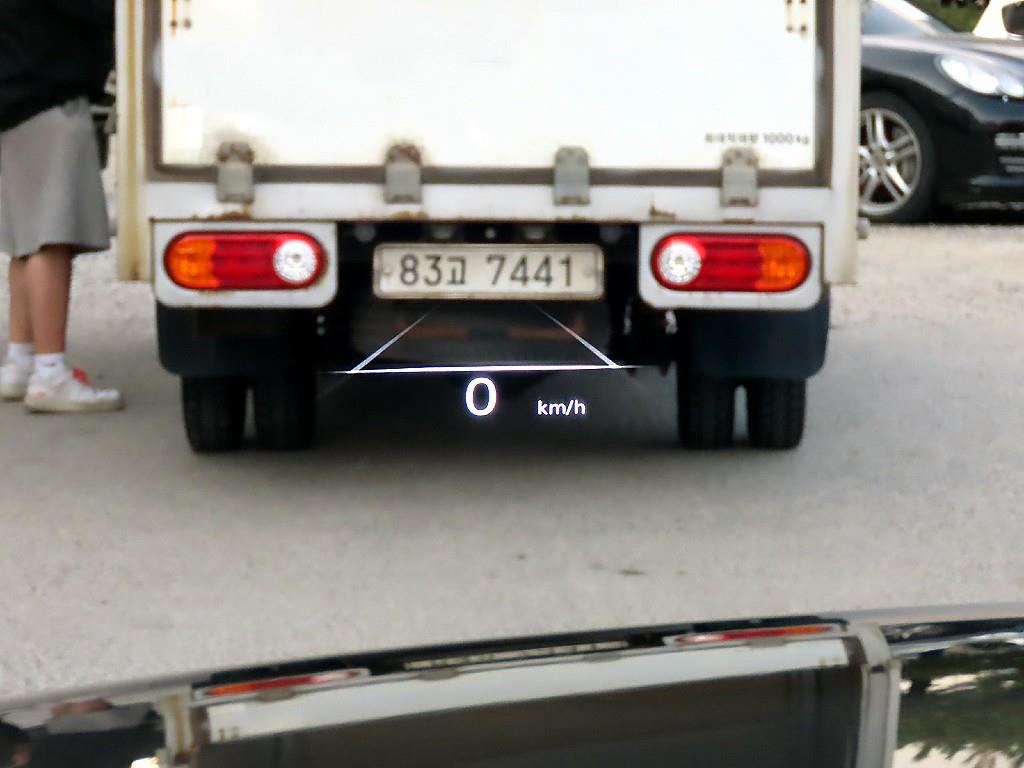 Genesis GV70 - Vista 10