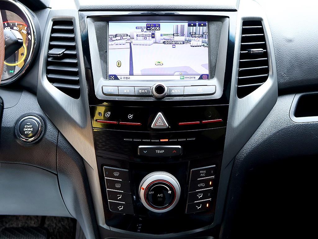 Ssangyong Tivoli 2019 Rojo - Importación desde Corea - HF Imports Iquique - Foto 9