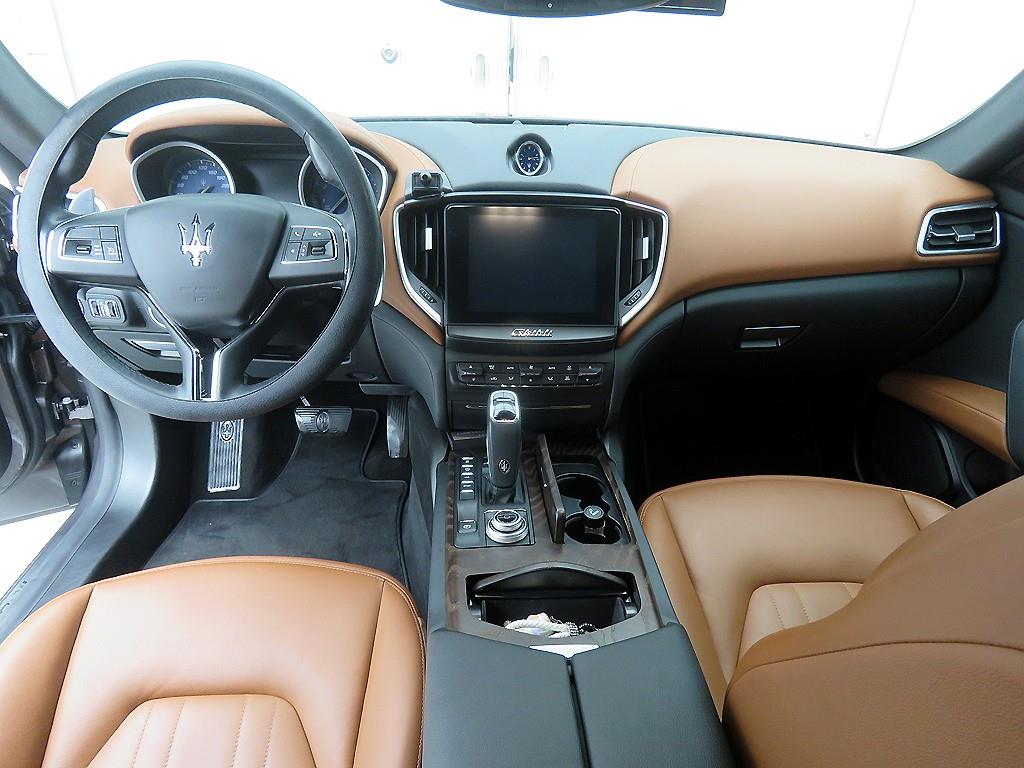 Maserati Ghibli - Vista 8