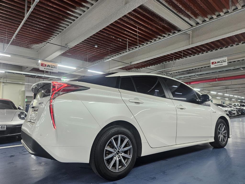 Toyota Prius - Vista 4