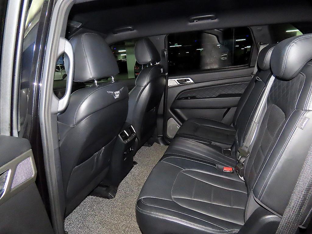 Ssangyong Rexton - Vista 7