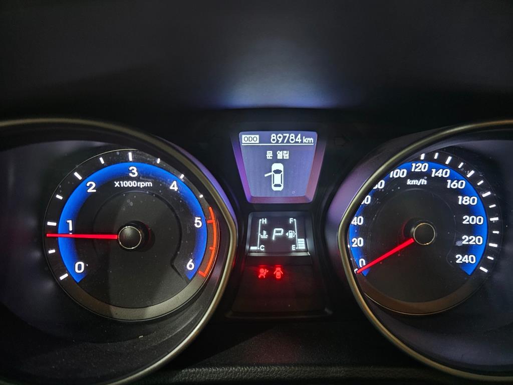 HYUNDAI i30 - Vista 5