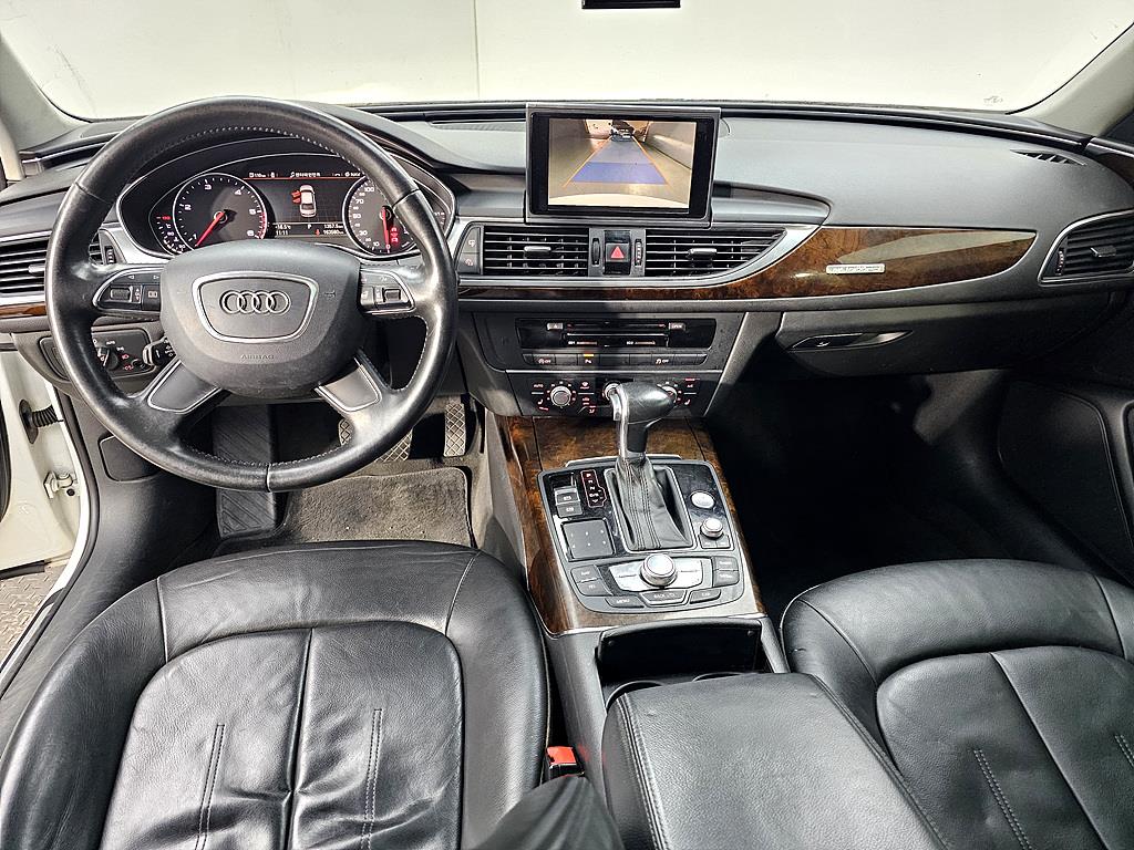 Audi A6 - Vista 5