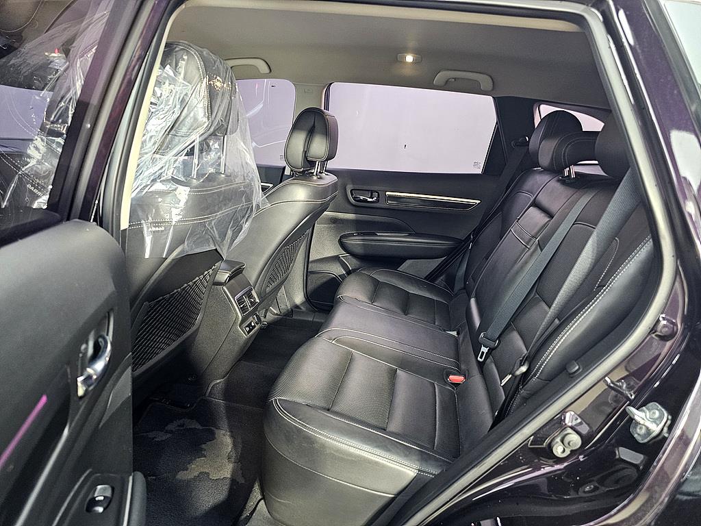 SAMSUNG QM6 - Vista 9