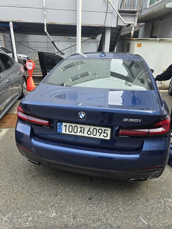 BMW 5 Series - Vista 7