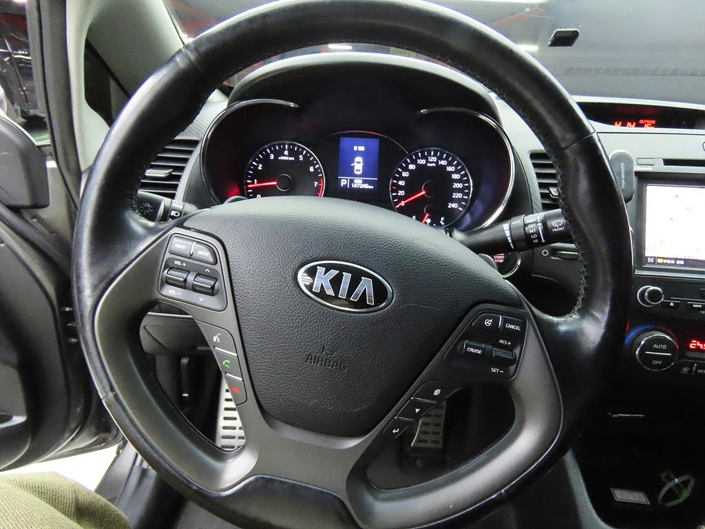 KIA K3 - Vista 8