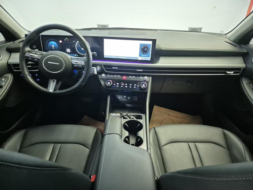 HYUNDAI Sonata - Vista 7