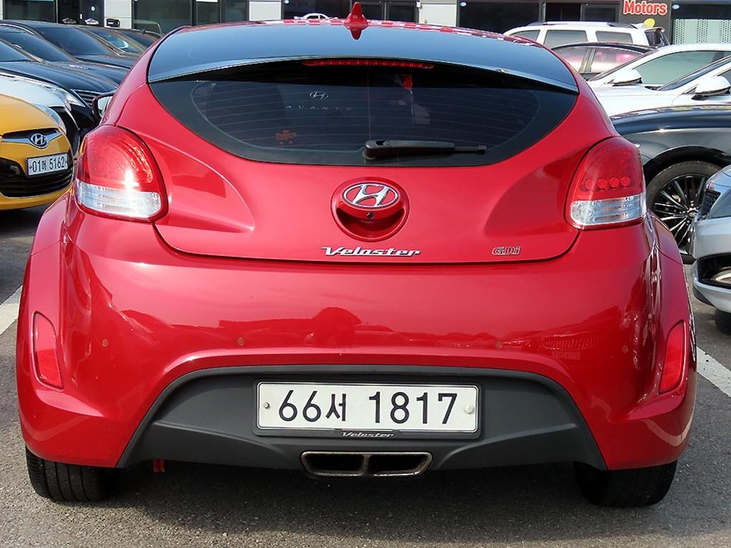 HYUNDAI Veloster - Vista 4