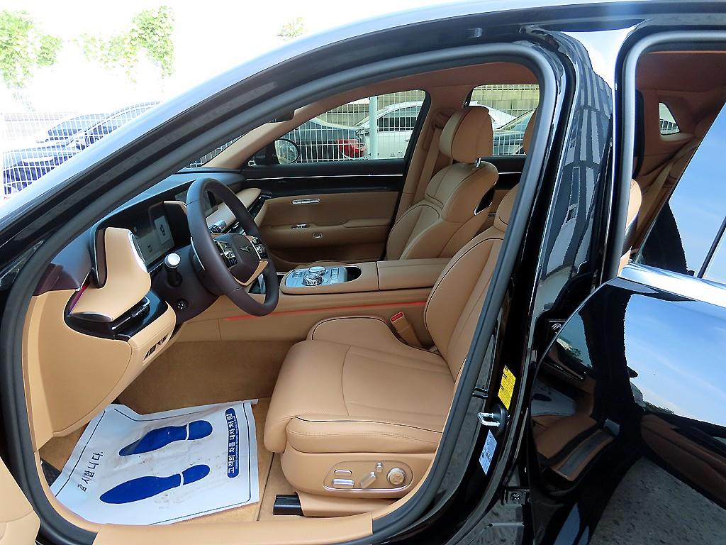 Genesis G90 - Vista 5