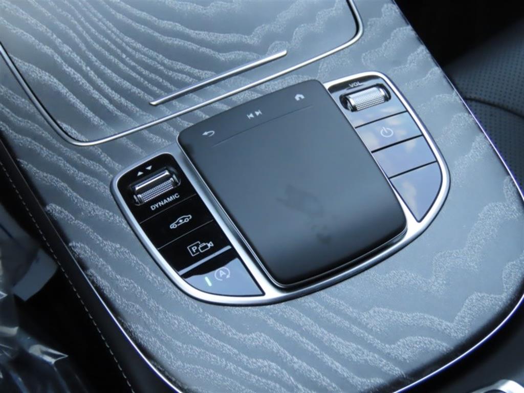 Mercedes Benz CLS Class - Vista 11