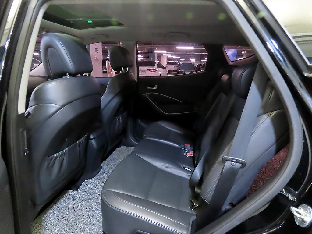 HYUNDAI Santa Fe - Vista 7