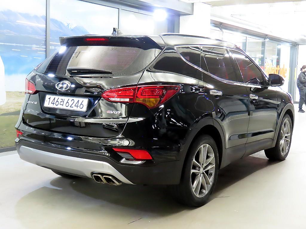 HYUNDAI Santa Fe - Vista 4