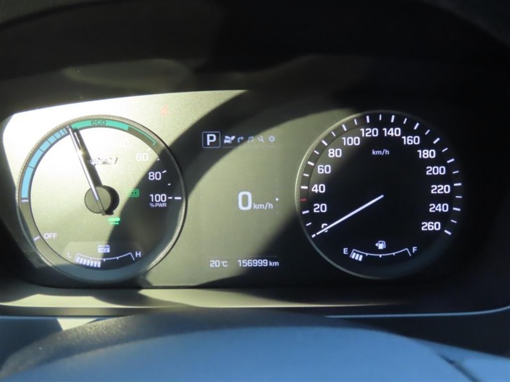 HYUNDAI Sonata - Vista 9