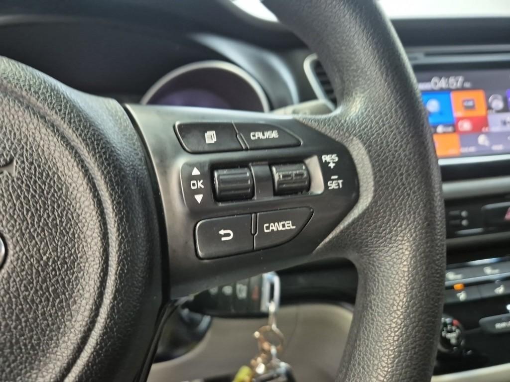 KIA Carnival 2015 Gris - Importación desde Corea - HF Imports Iquique - Foto 14