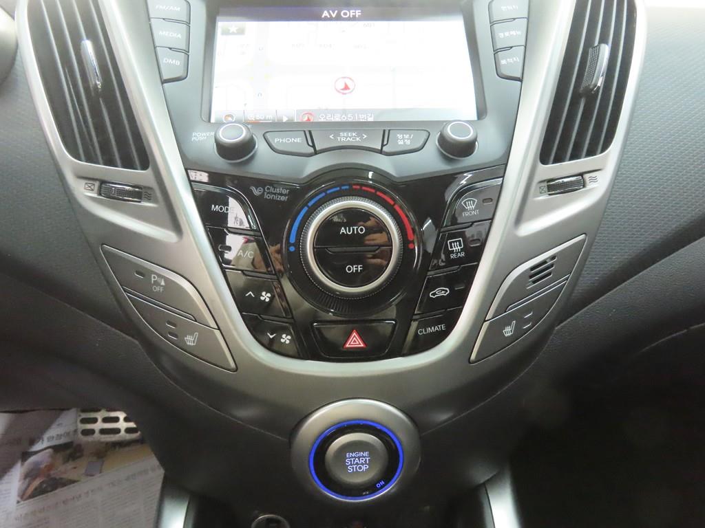 HYUNDAI Veloster - Vista 12