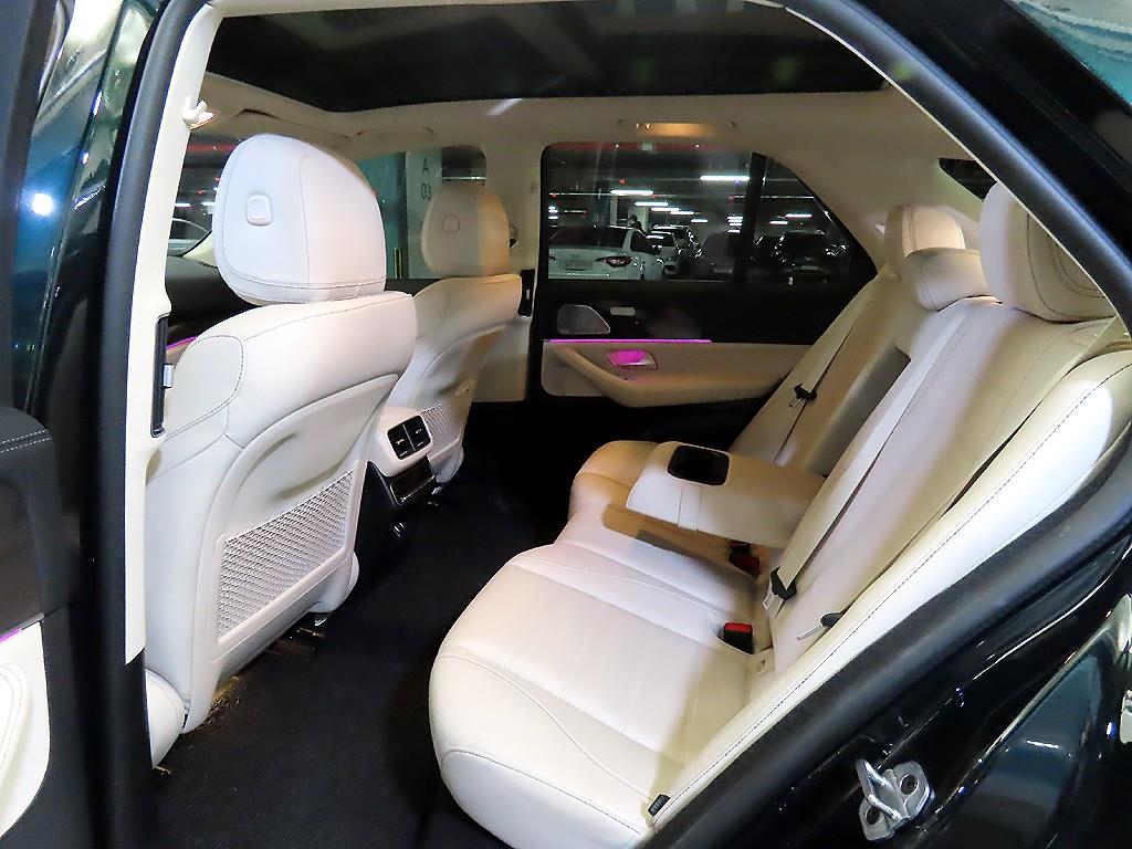 Mercedes Benz GLE Class - Vista 7