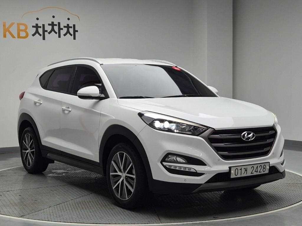 HYUNDAI Tucson - Vista 4