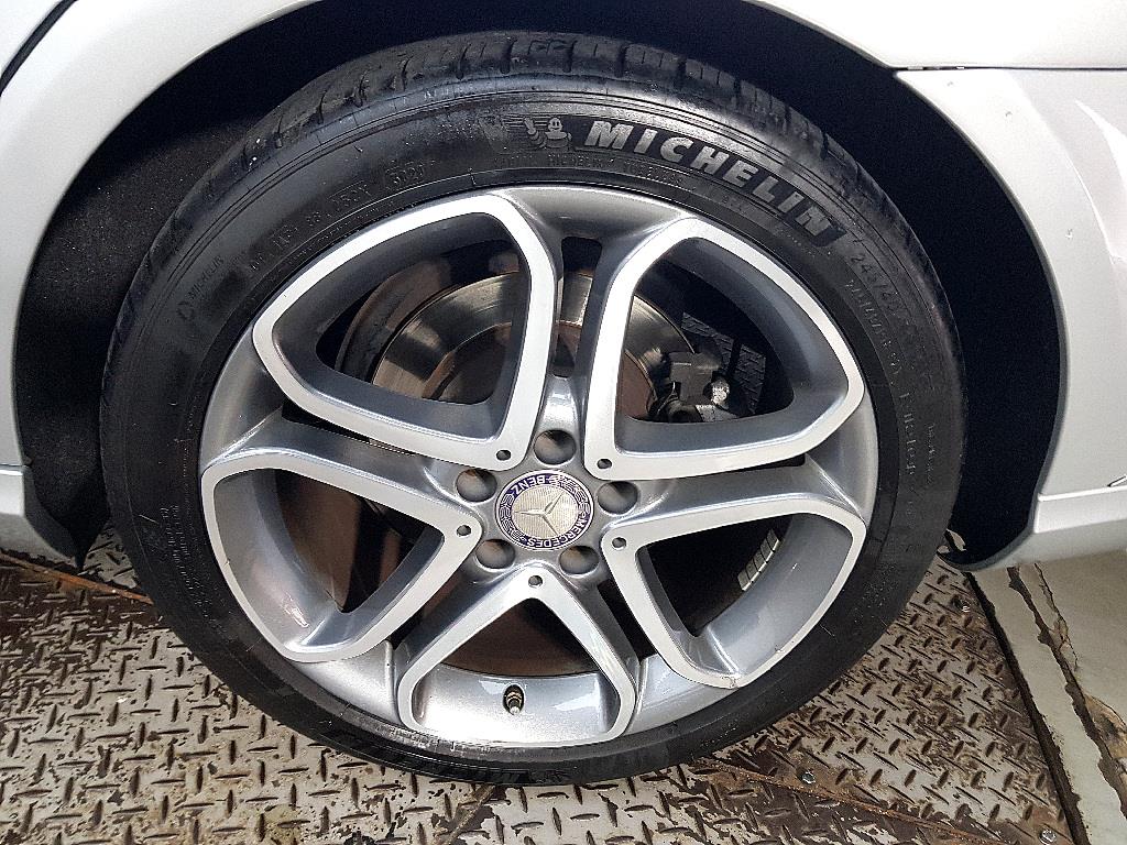 Mercedes Benz E class 2015 Plateado - Importación desde Corea - HF Imports Iquique - Foto 20