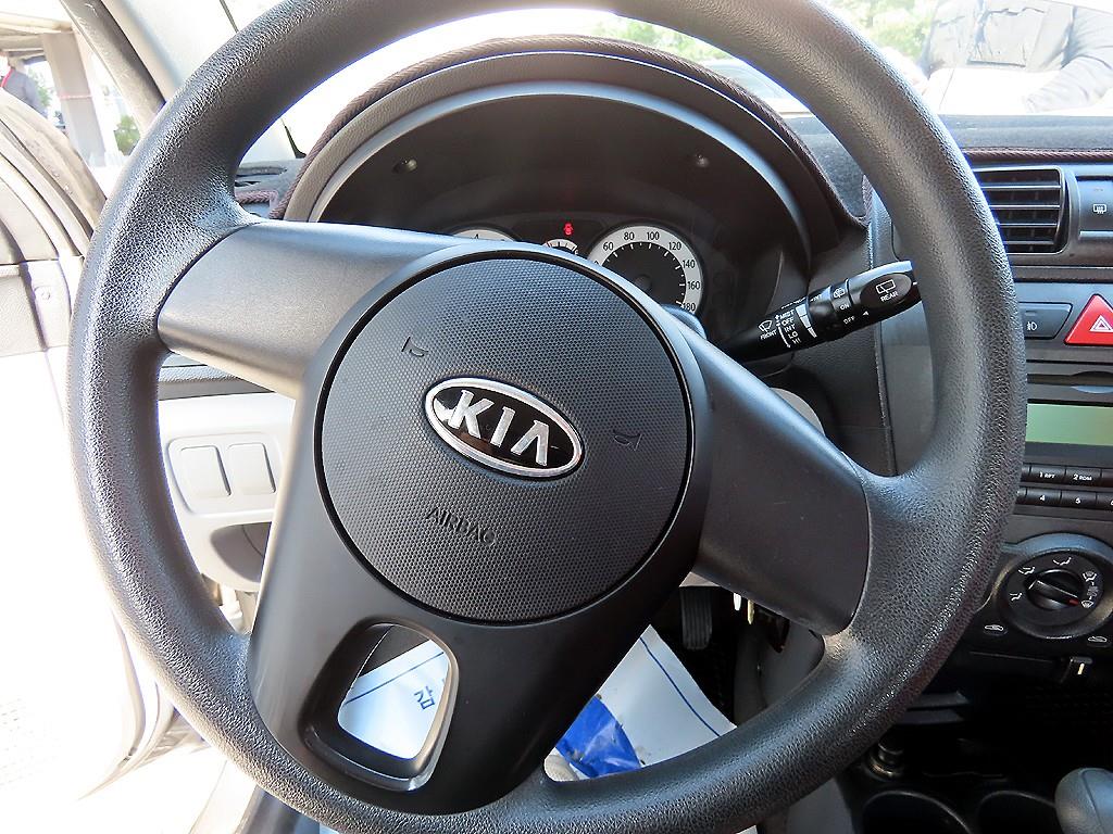 KIA Morning - Vista 8