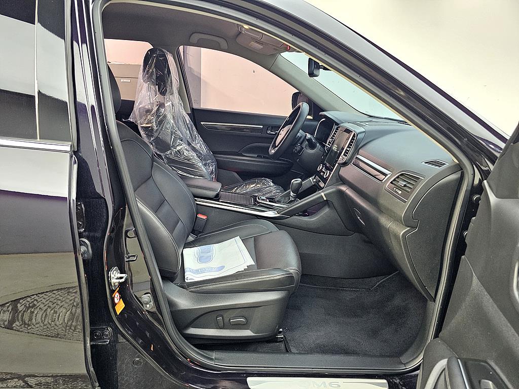 SAMSUNG QM6 - Vista 11