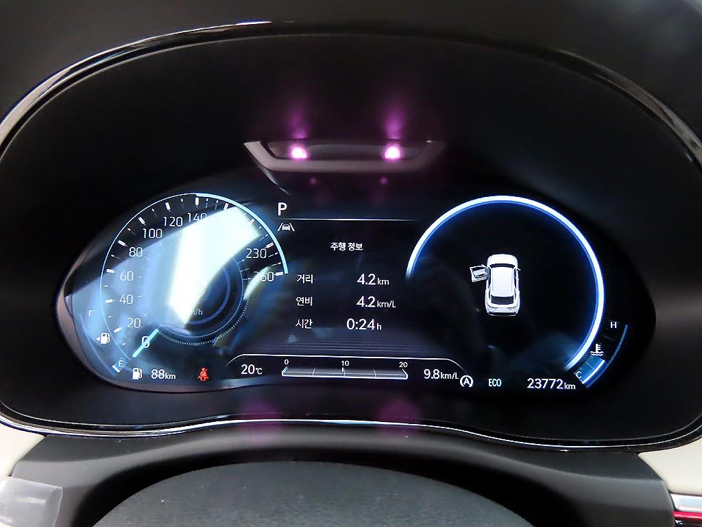 Genesis GV70 - Vista 9