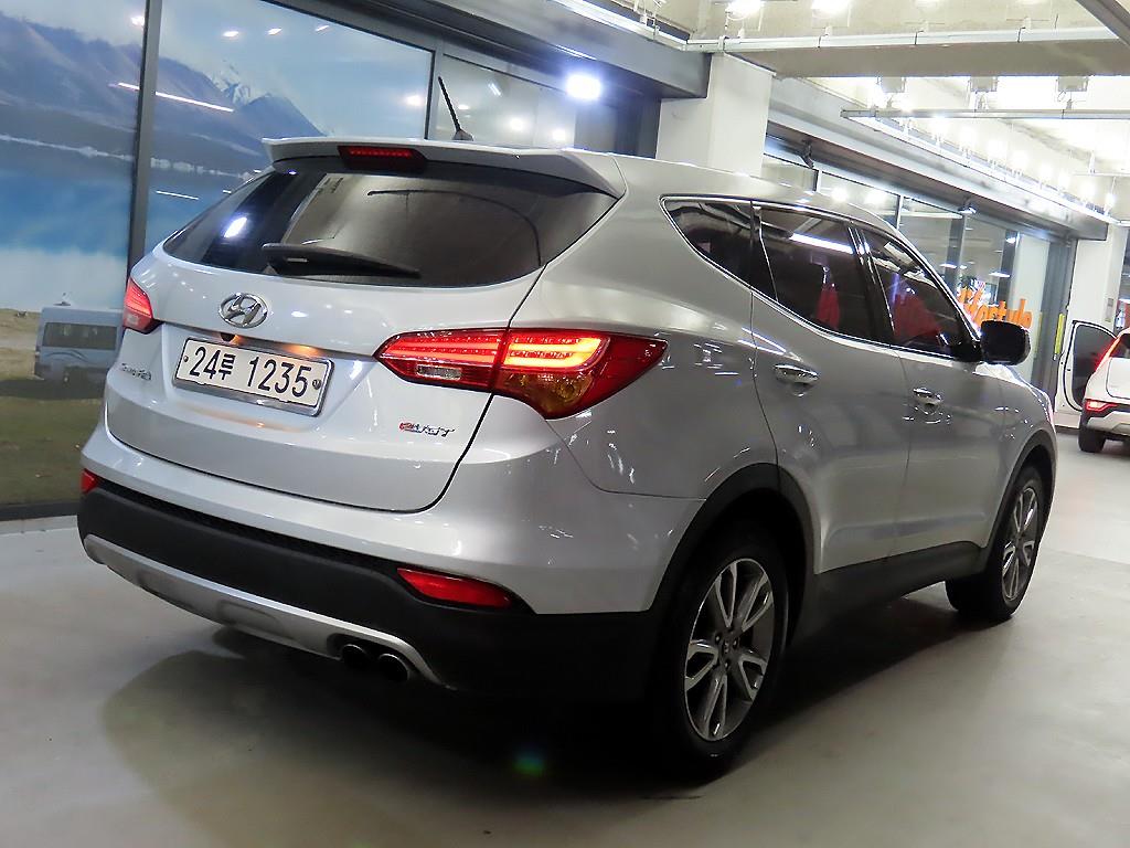HYUNDAI Santa Fe - Vista 4