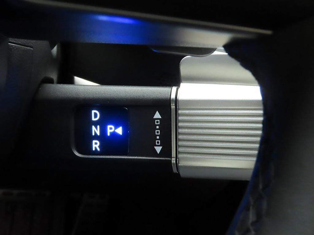 HYUNDAI Grandeur - Vista 12