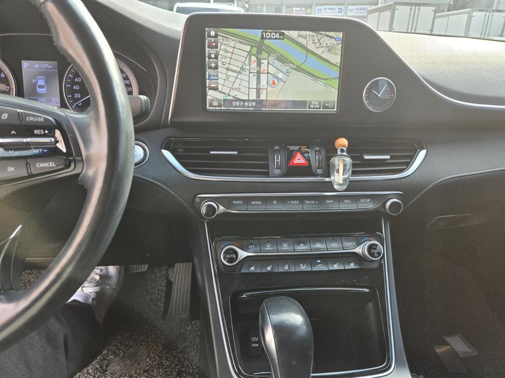 HYUNDAI Grandeur - Vista 7