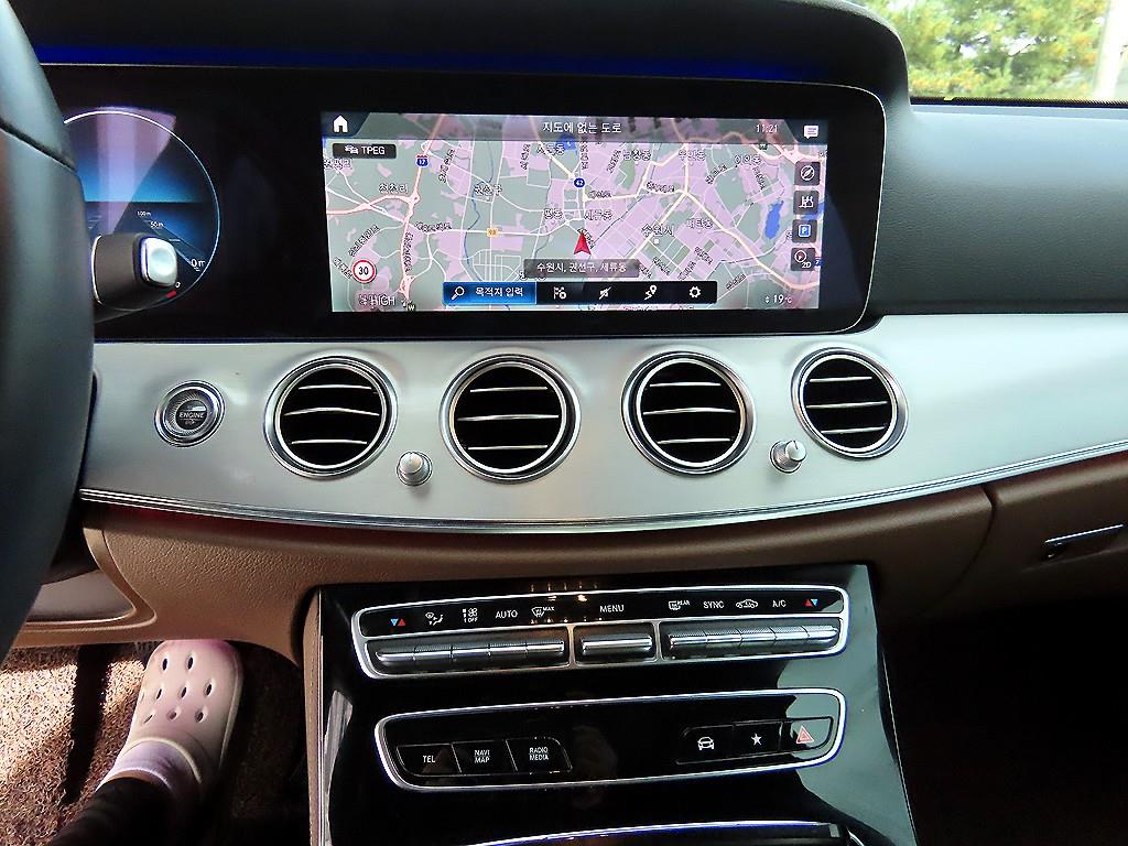 Mercedes Benz E class 2021 Blanco - Importación desde Corea - HF Imports Iquique - Foto 14