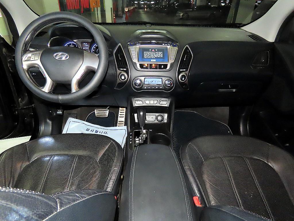 HYUNDAI Tucson - Vista 10
