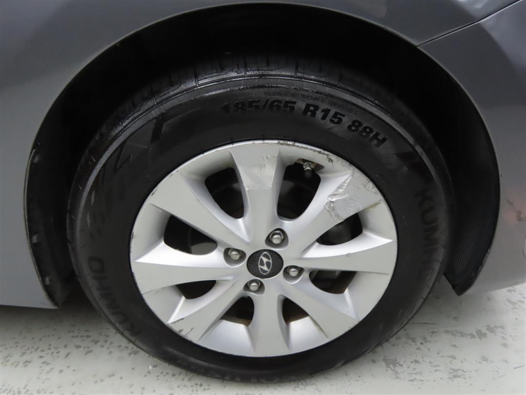 HYUNDAI Accent 2016 Gris - Importación desde Corea - HF Imports Iquique - Foto 20