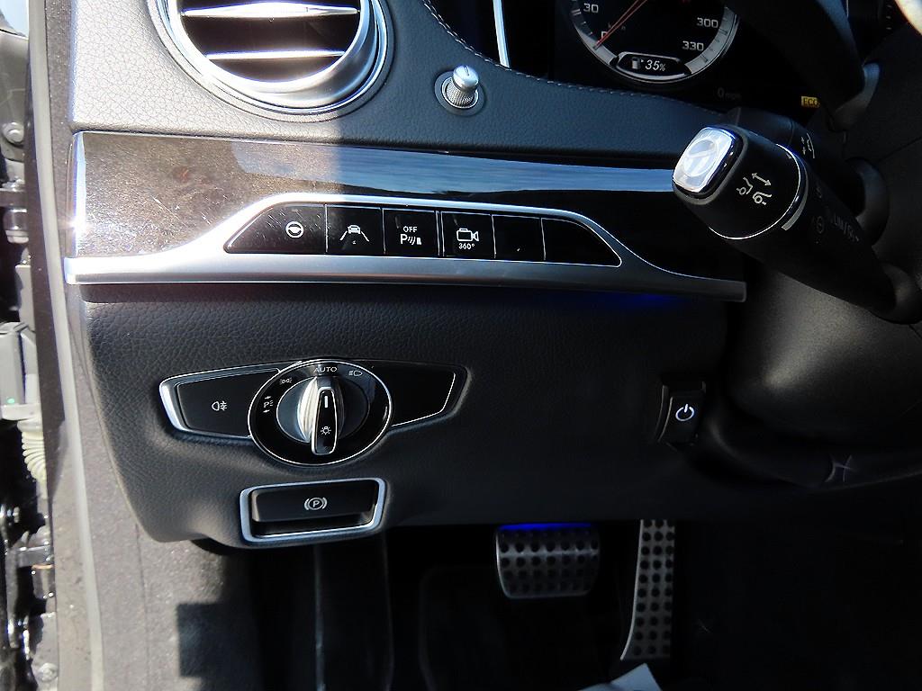 Mercedes Benz S Class - Vista 11