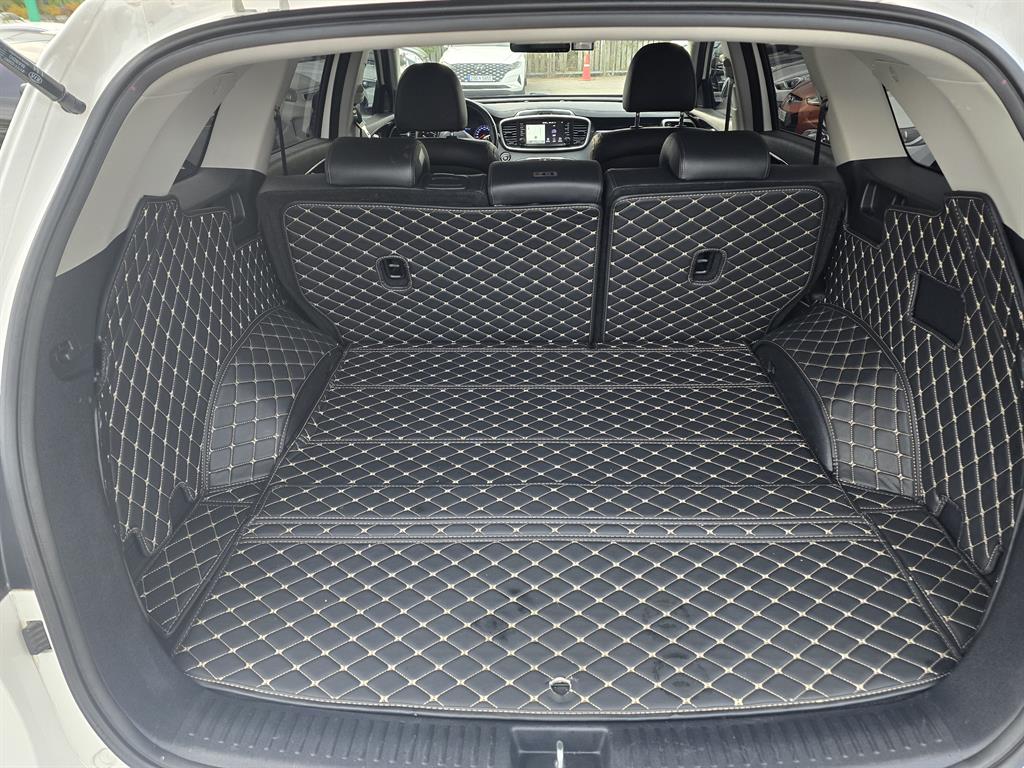 KIA Sorento - Vista 7