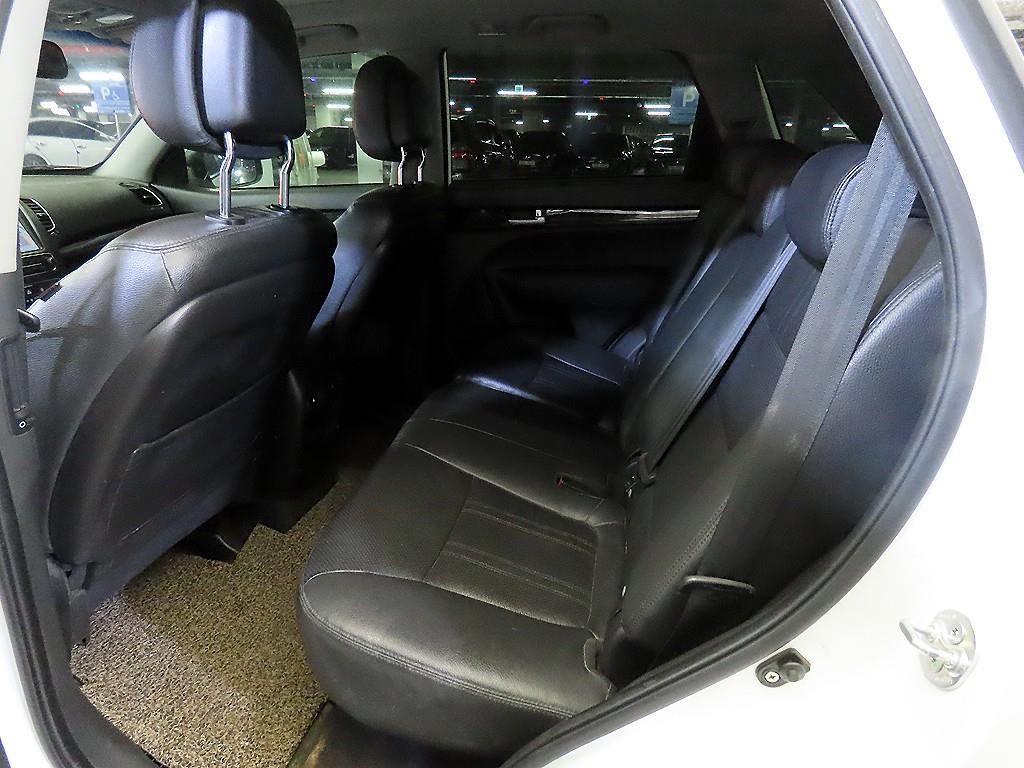KIA Sorento - Vista 7