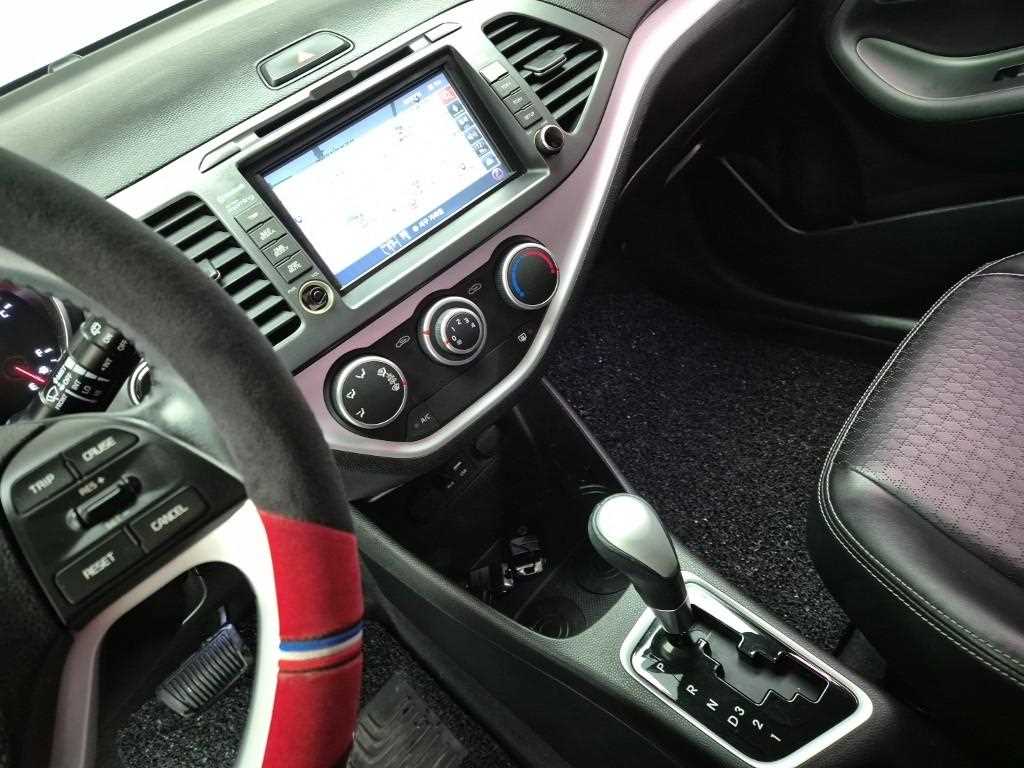 KIA Morning - Vista 10