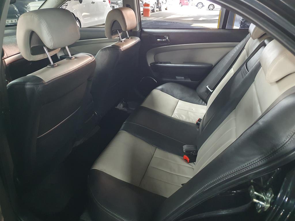 DAEWOO Tosca 2010 Negro - Importación desde Corea - HF Imports Iquique - Foto 13