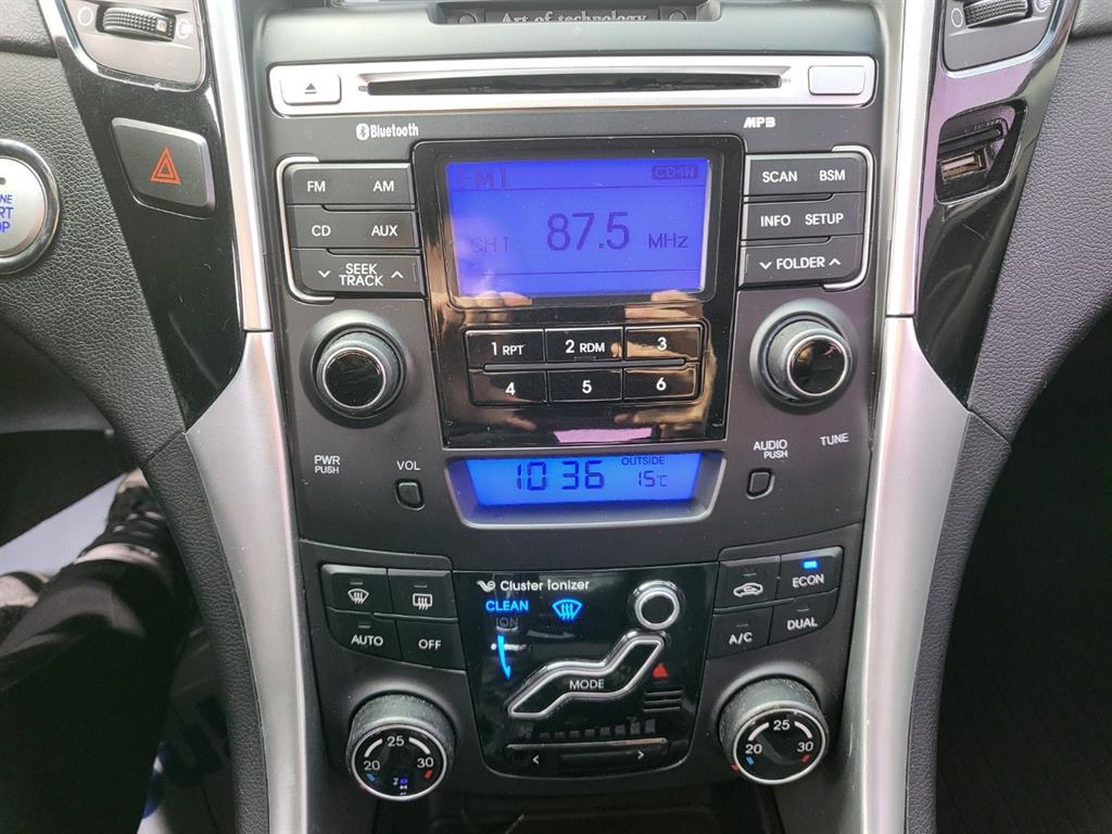 HYUNDAI Sonata - Vista 11