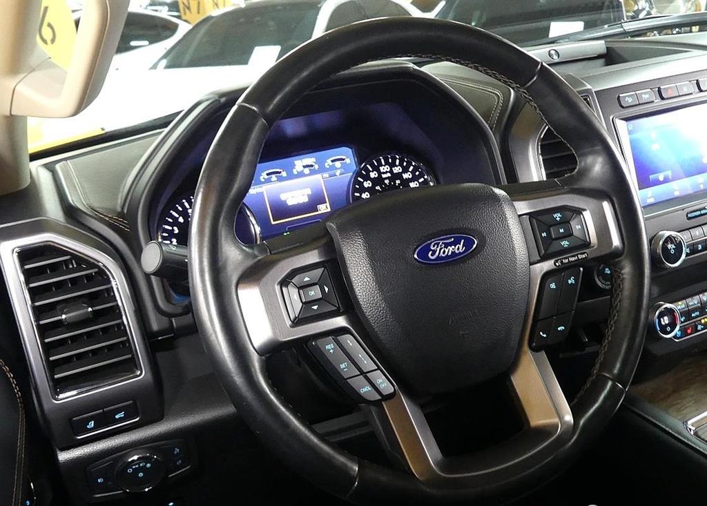 Ford Expedition - Vista 12