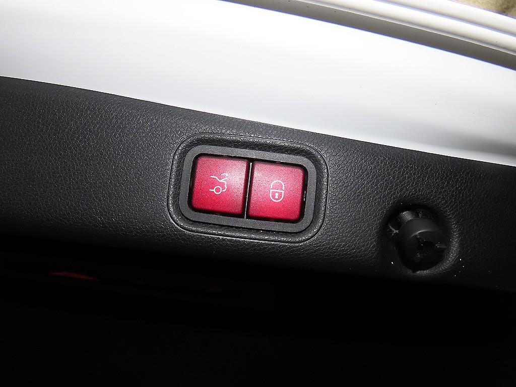 Mercedes Benz E class 2017 Blanco - Importación desde Corea - HF Imports Iquique - Foto 16