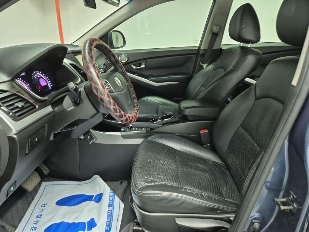 Ssangyong Korando - Vista 11