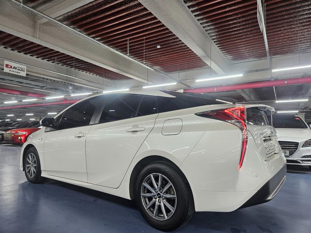 Toyota Prius - Vista 6