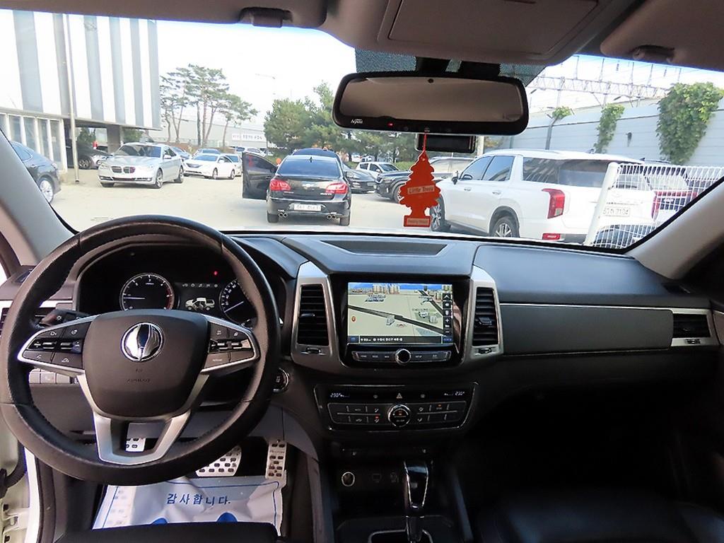 Ssangyong Rexton - Vista 7