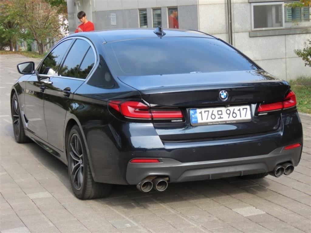 BMW 5 Series - Vista 7